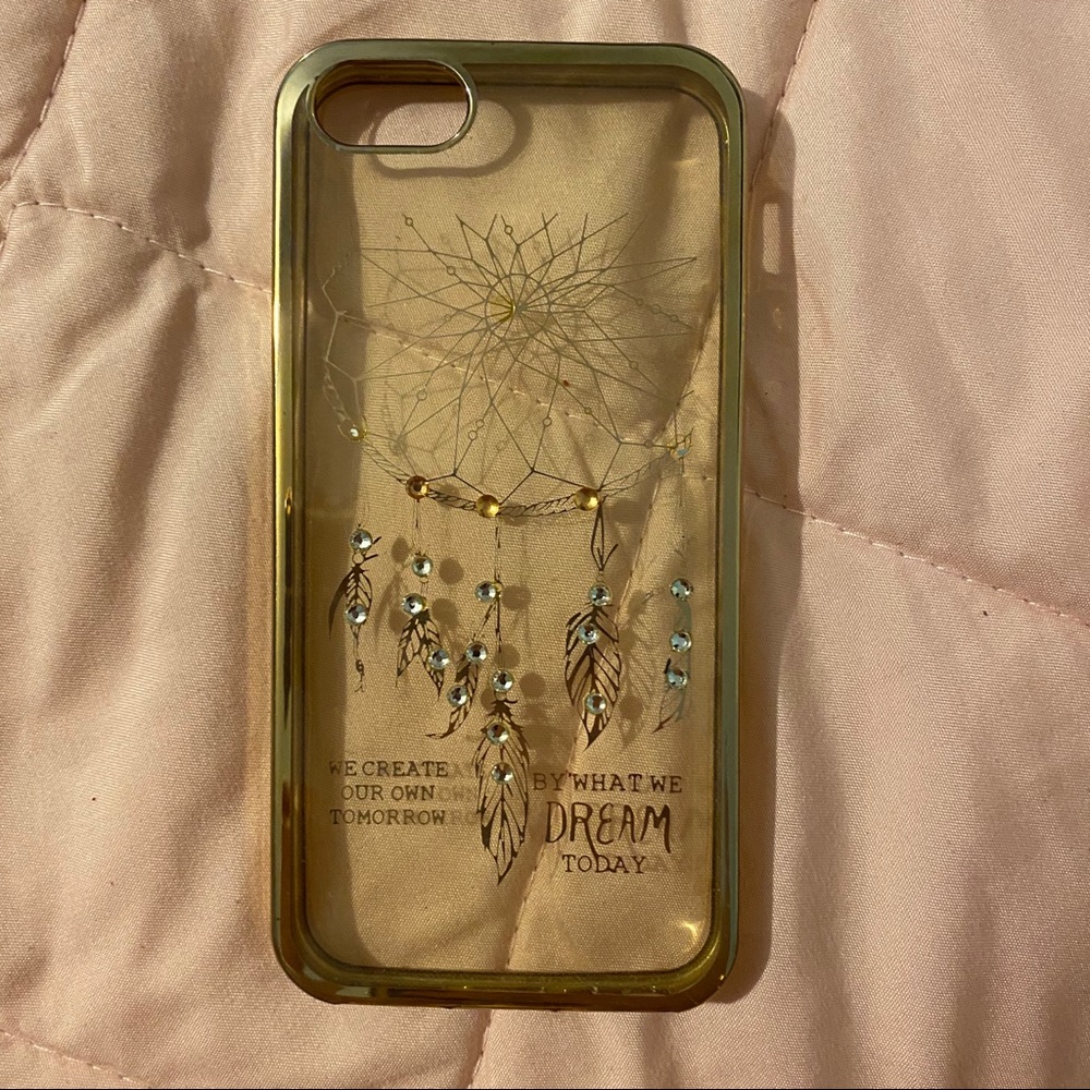 🥀IPHONE SE CASE 3/$20